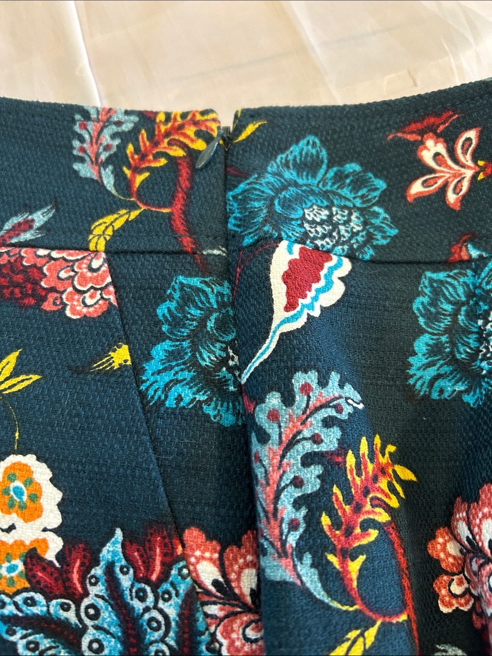 NWT LOFT Floral Pencil Skirt - Teal Multi - Picture 6 of 10